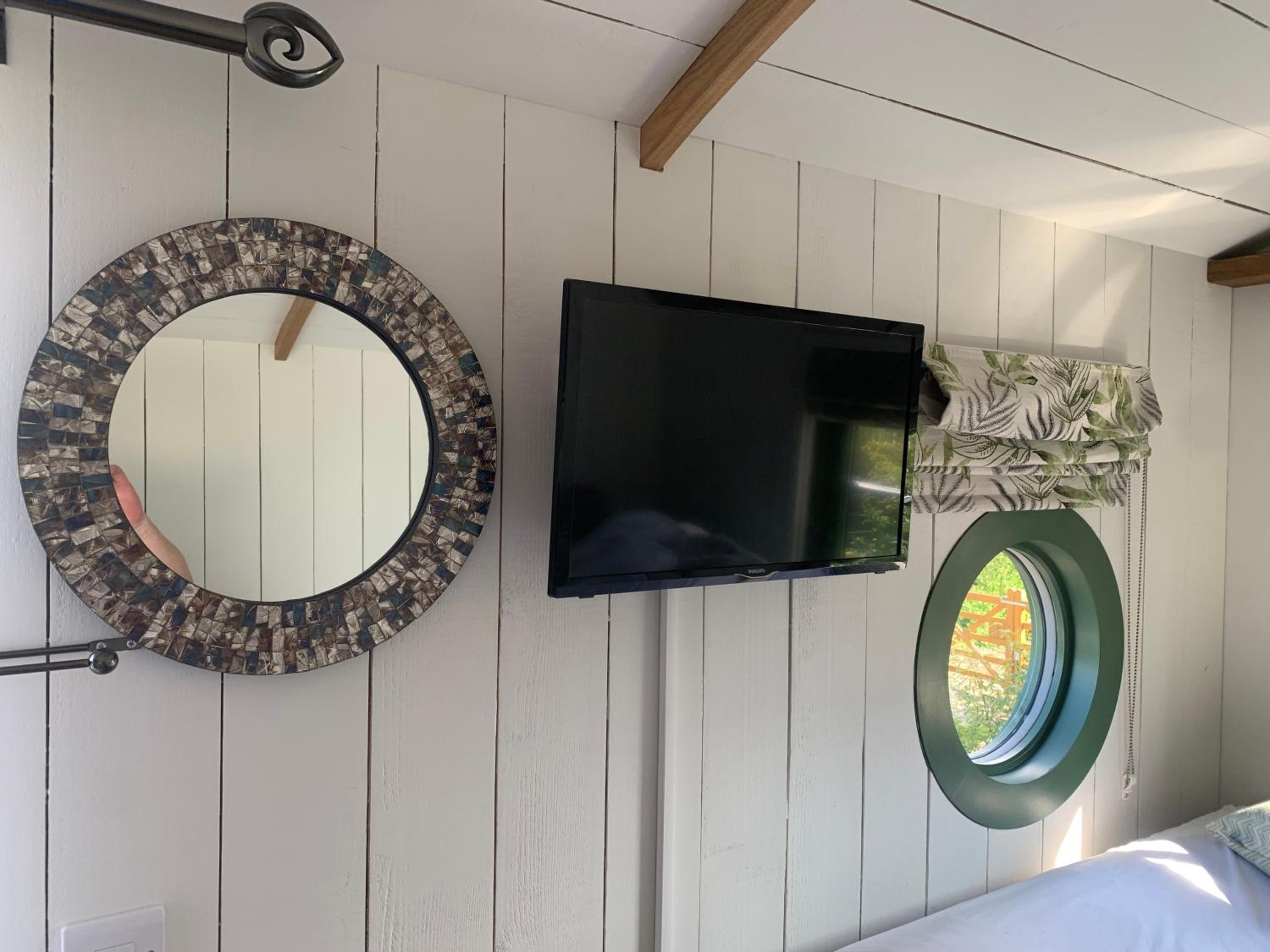 TREKLYS Shepherds Hut