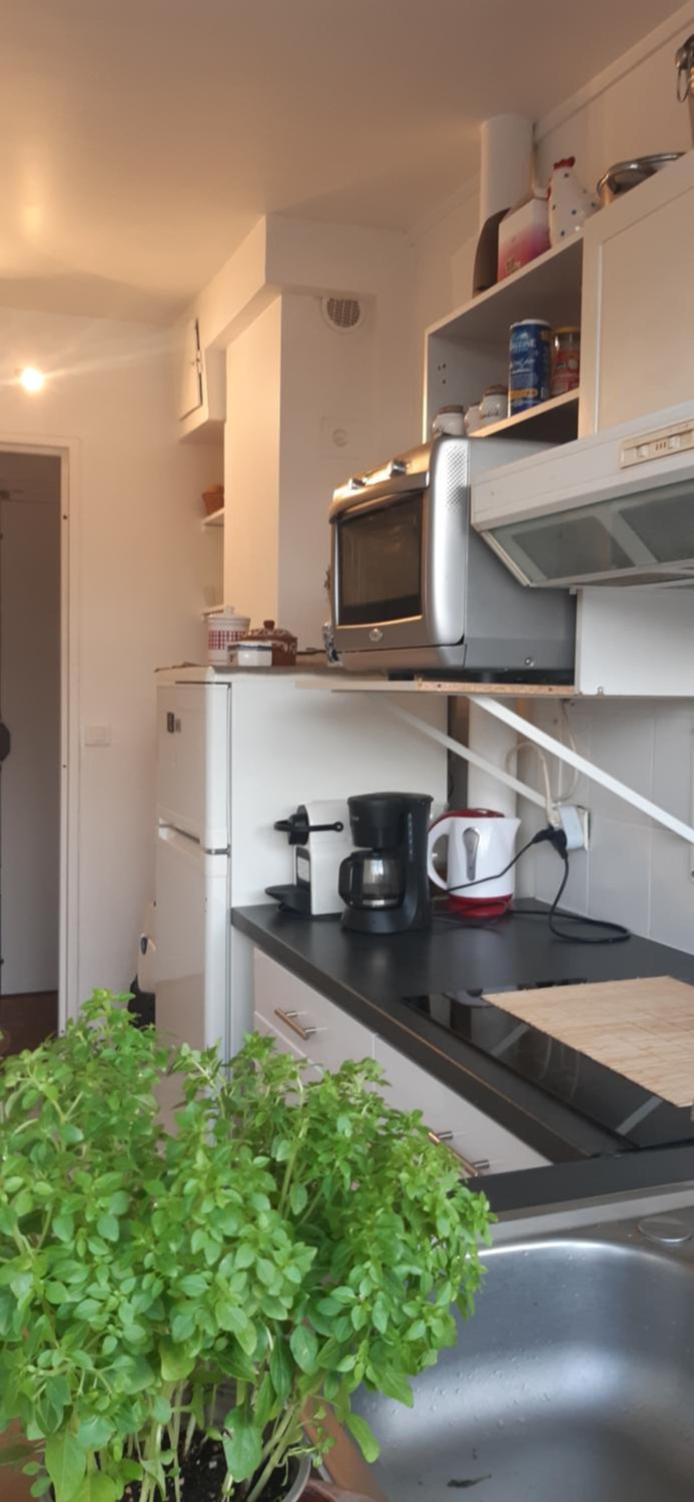 Chambre pour 4 chez Rihani près de la Tour Eiffel