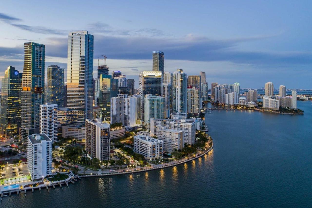 Apartments near brickell!