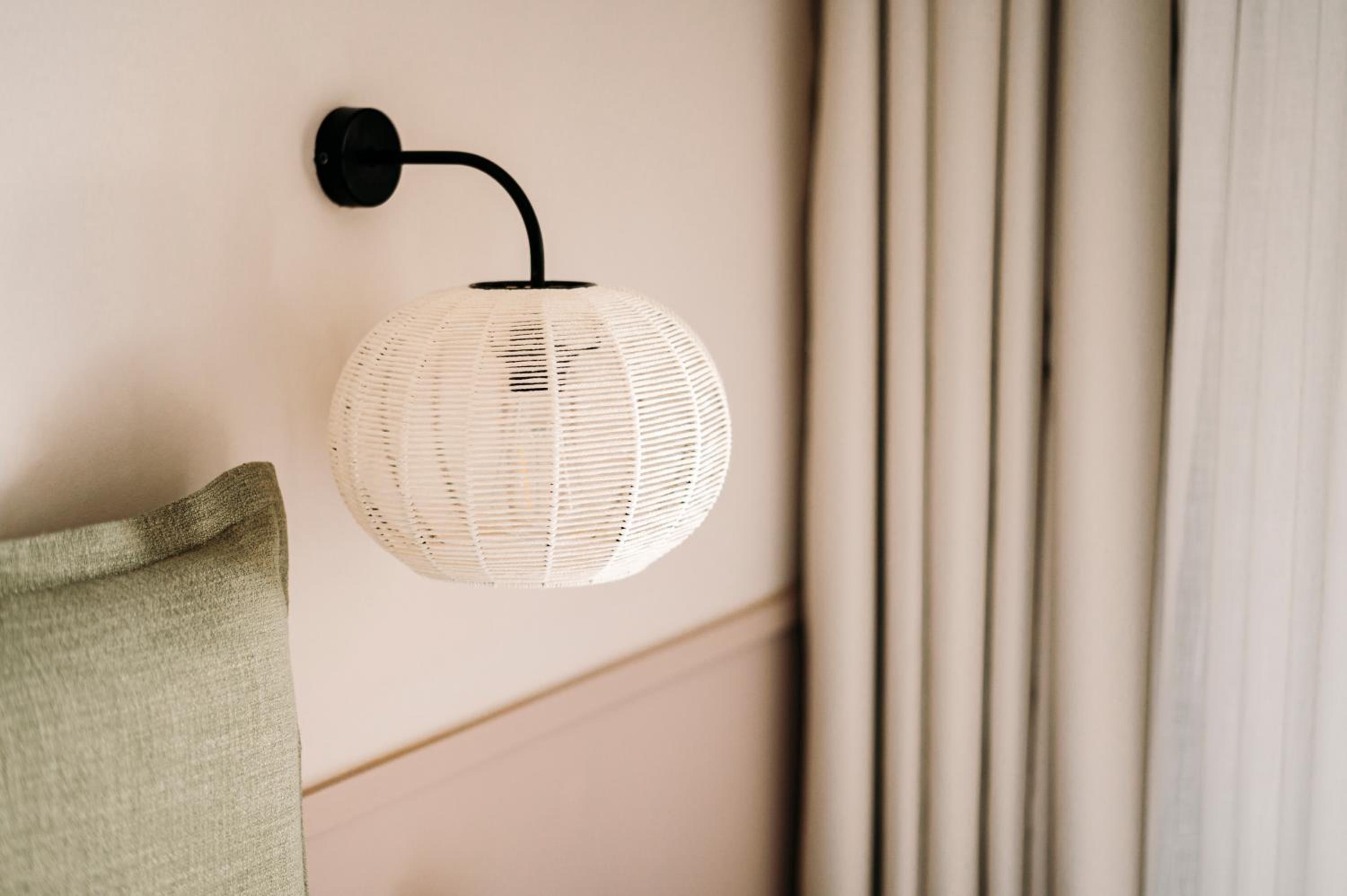 Loadstar Rooms & Suites photo 2