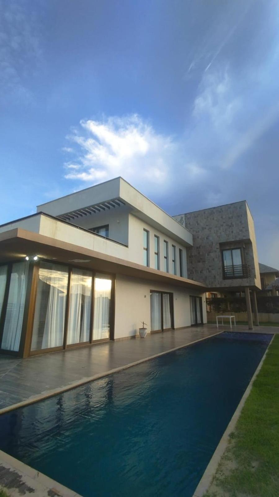 Illa Blue Village