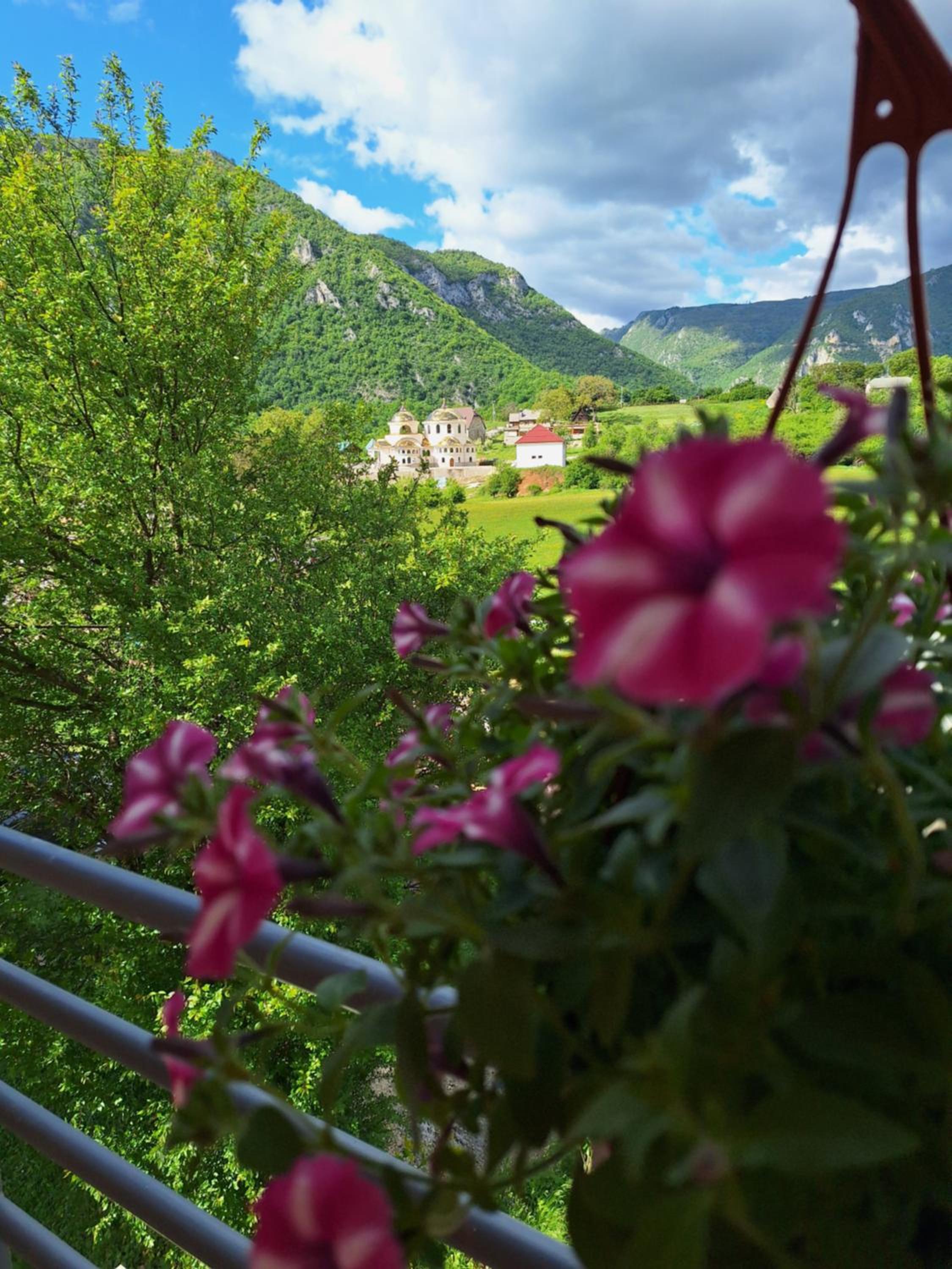 Apartmani Lena