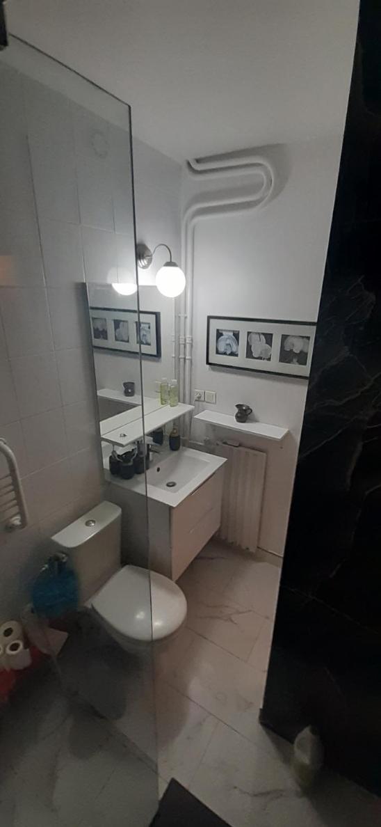 Chambre pour 4 chez Rihani près de la Tour Eiffel