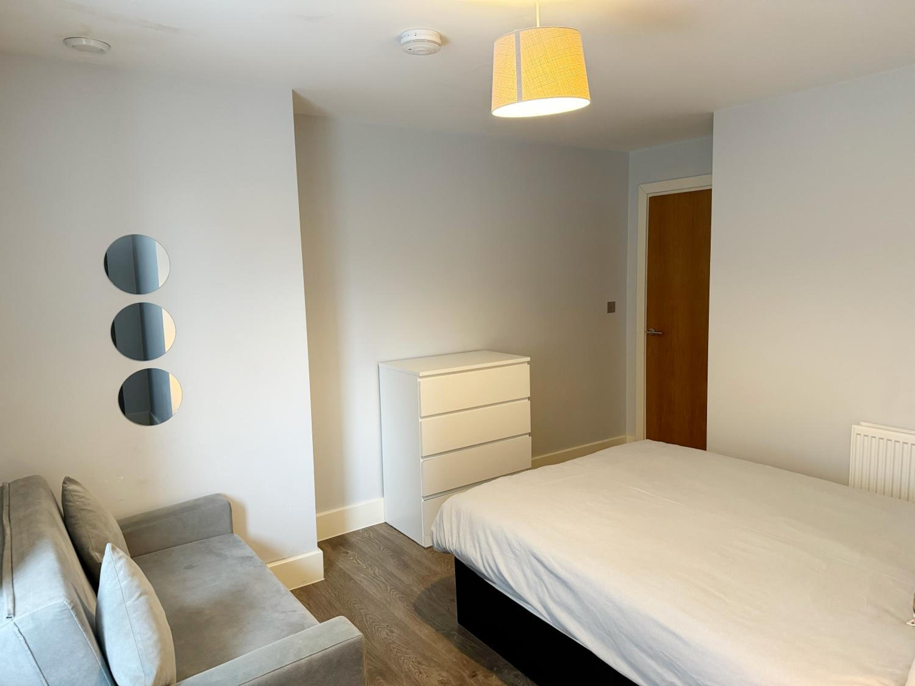Elegant Plus Luxury Apartments