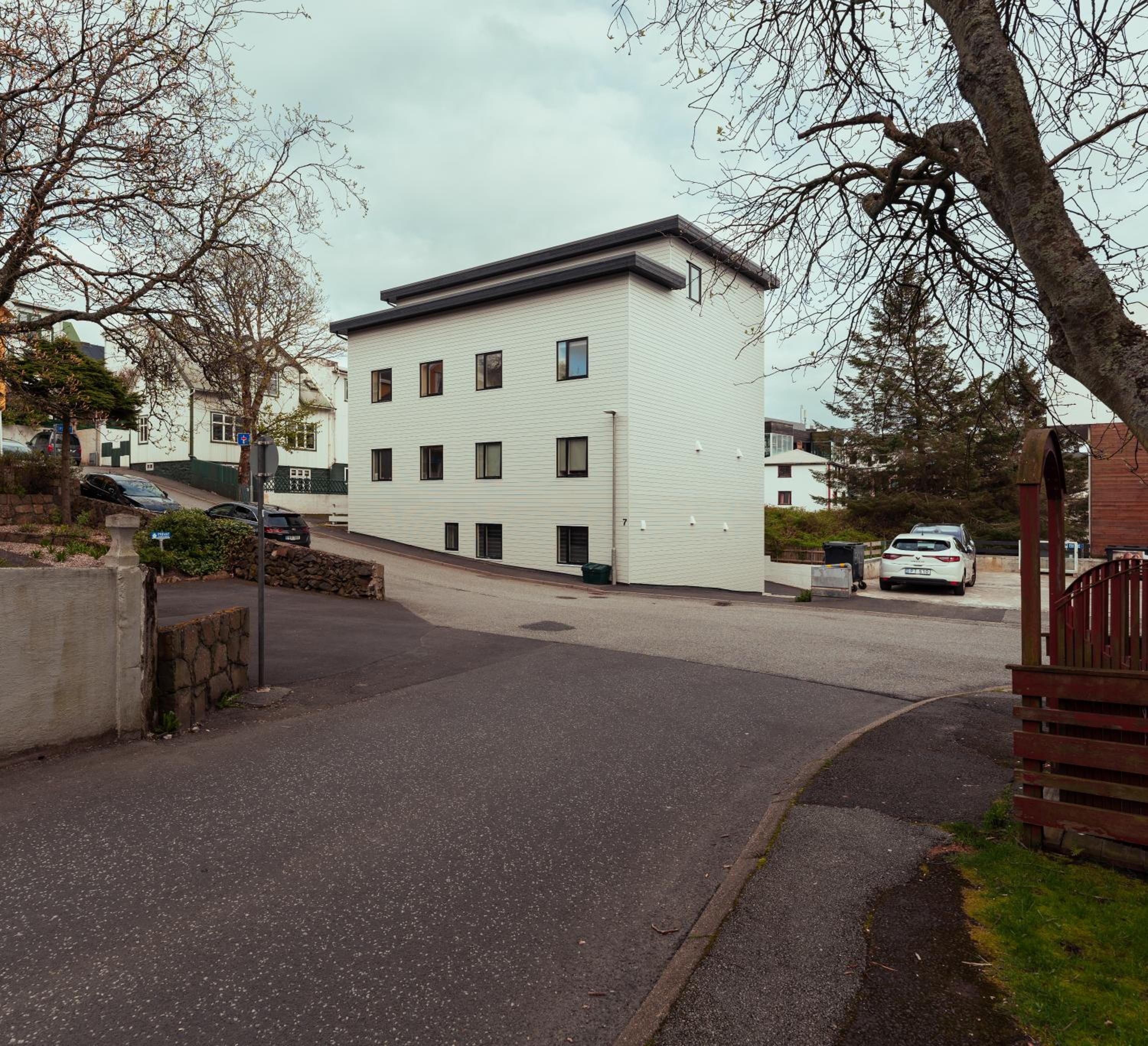 Charming Central Tórshavn Retreat - 2BR Apartment view 5