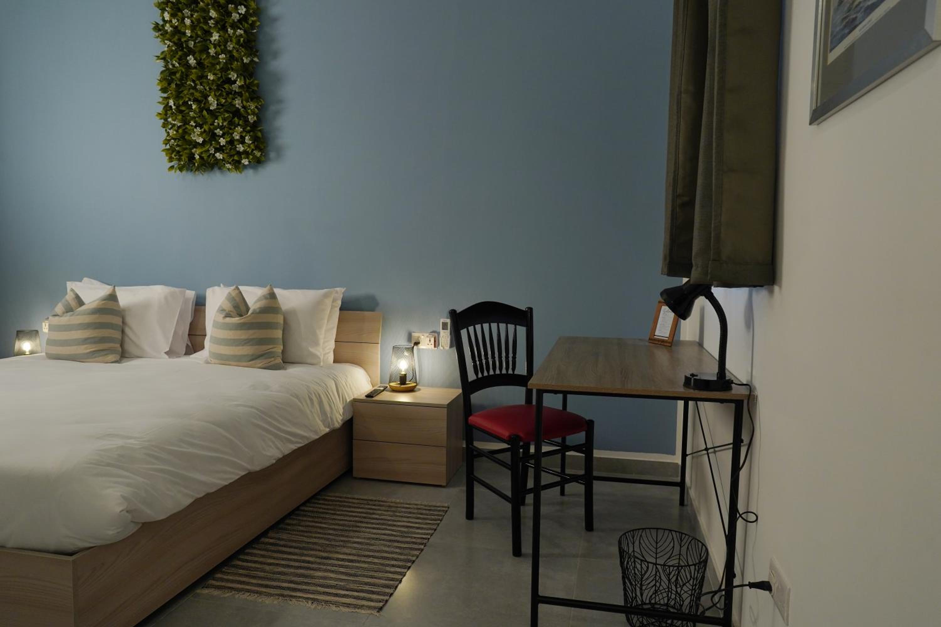Your Modern Comfort Home in Malta view 4