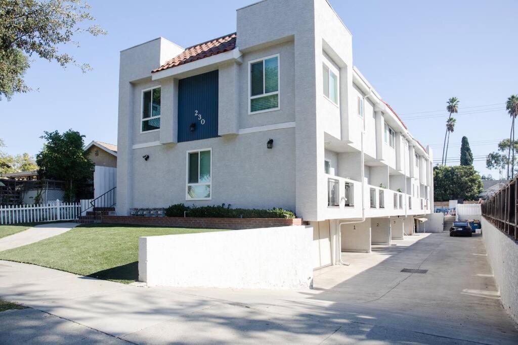 4 bedroom Alhambra Condo near downtown LA