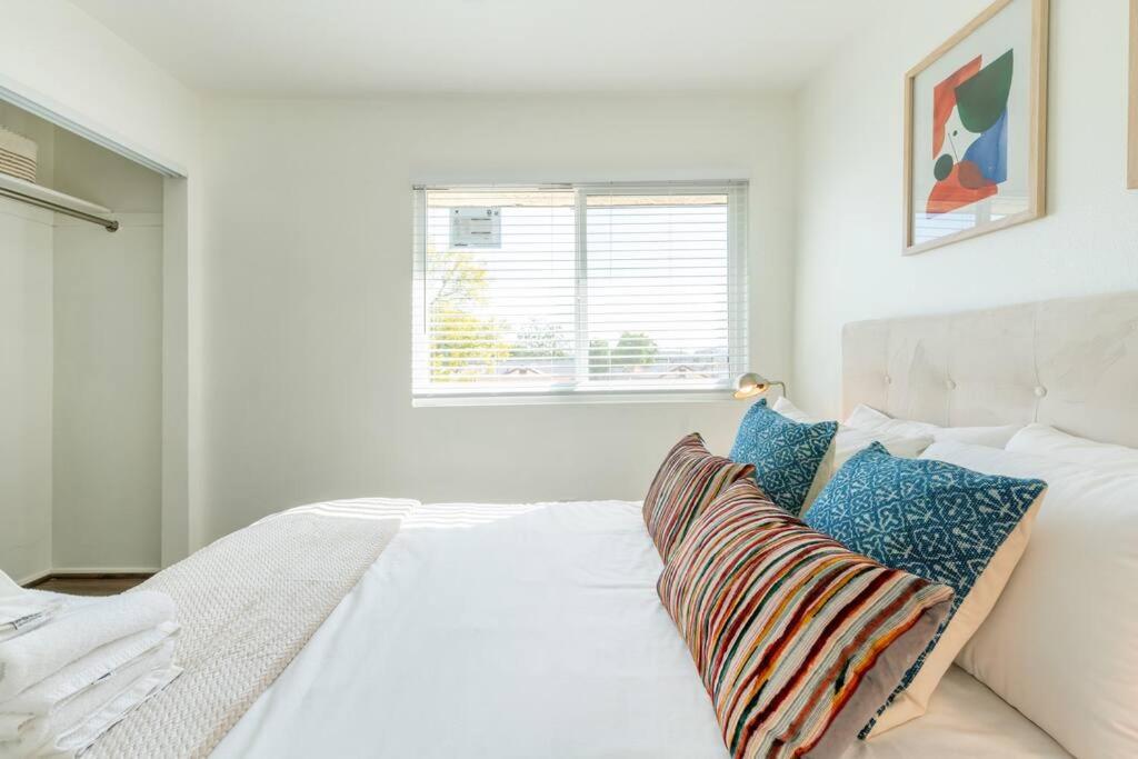 4 bedroom Alhambra Condo near downtown LA