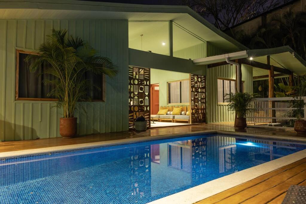 Villa 4 Elements - 7 minutes Walk to the beach