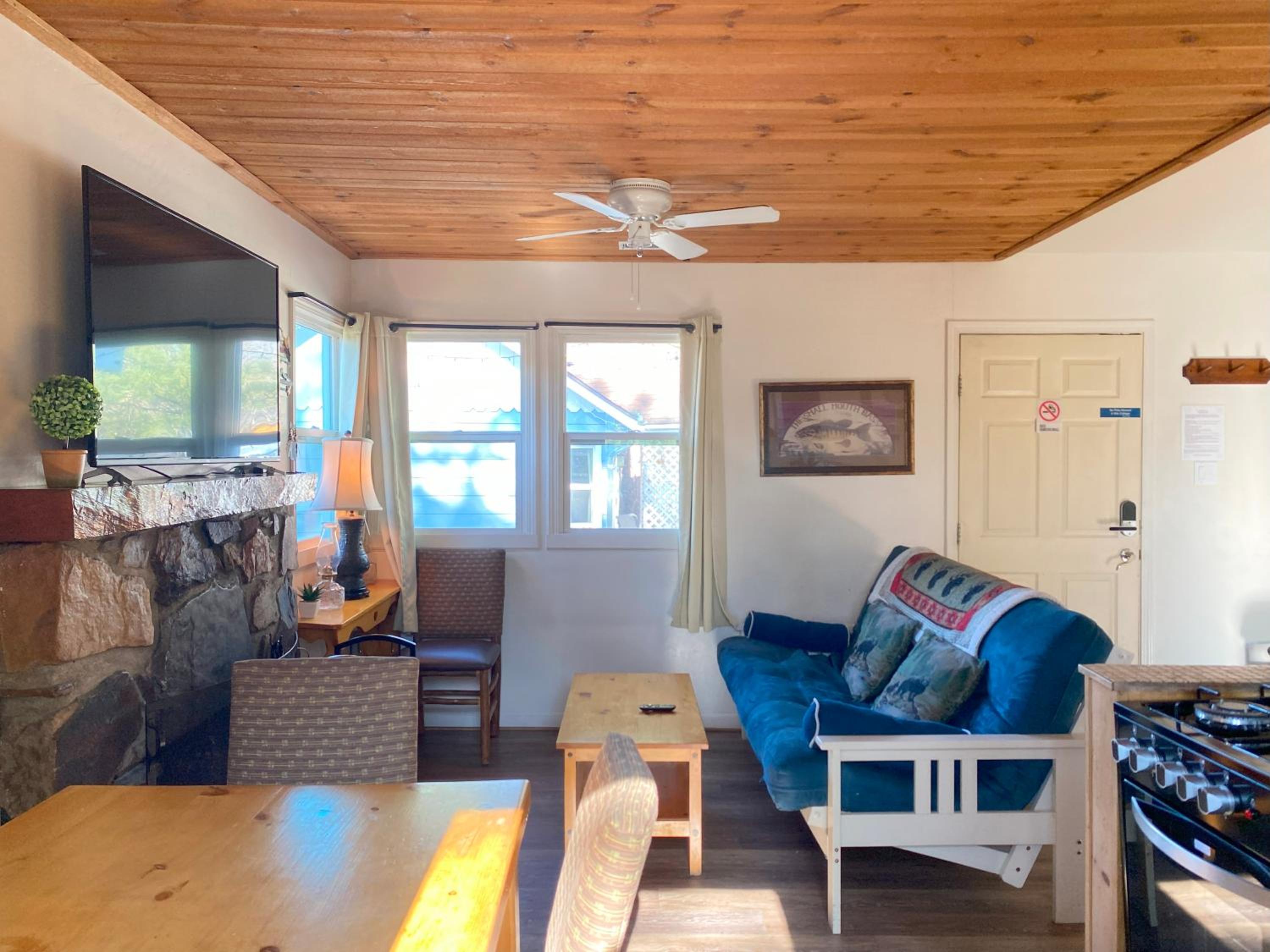 Blue Horizon Lodge