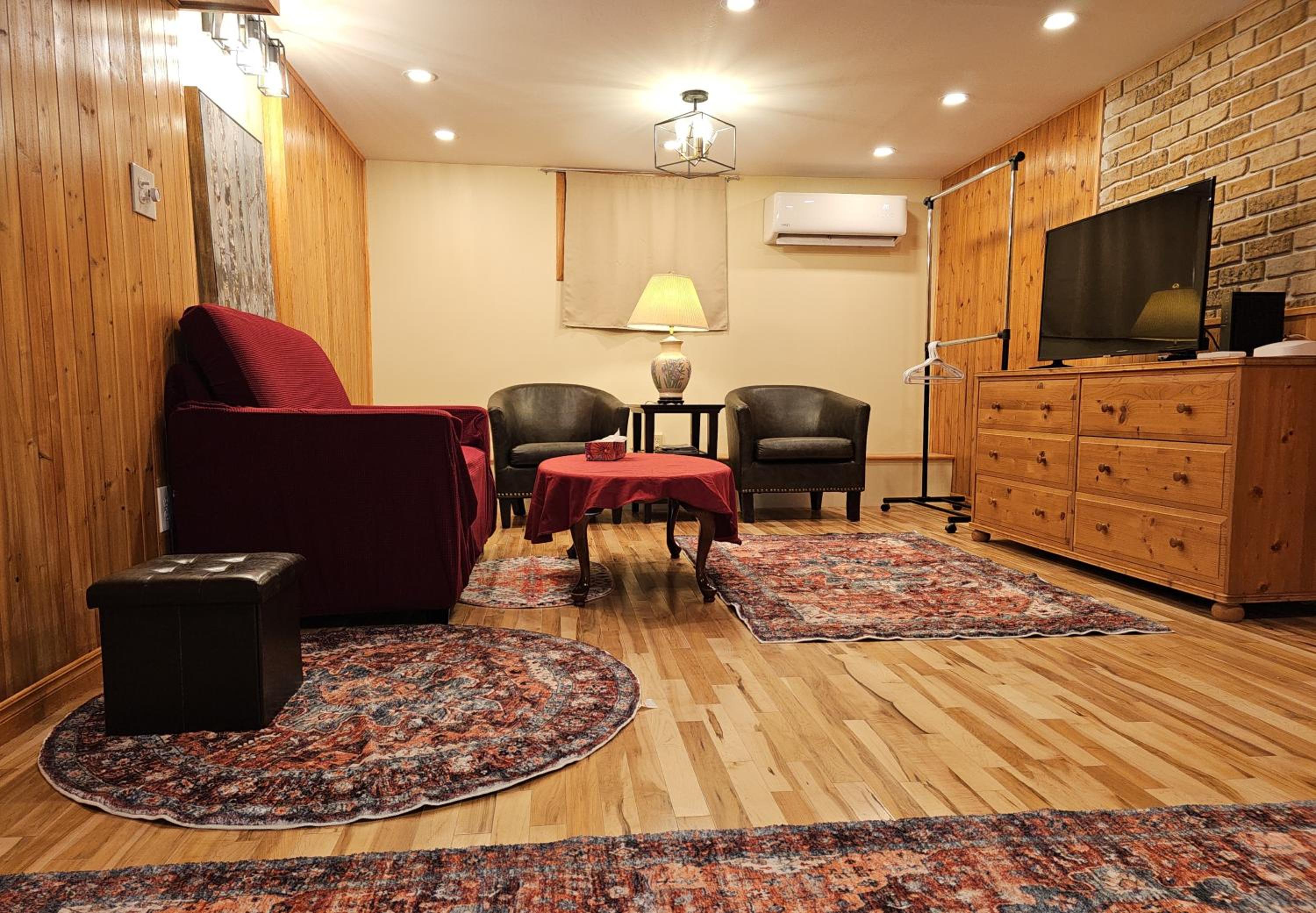 Comfy Stay - Close to Everything