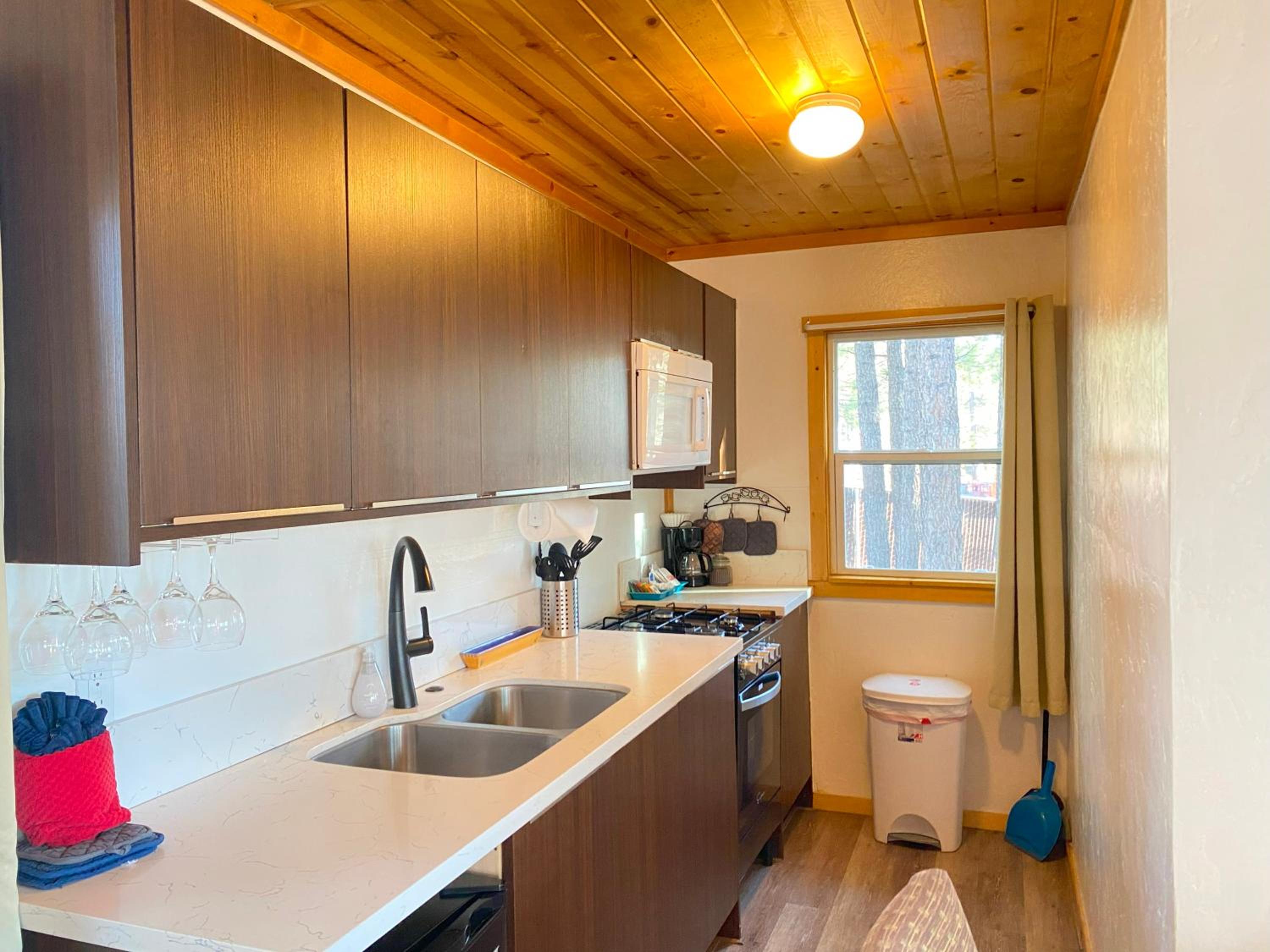 Blue Horizon Lodge