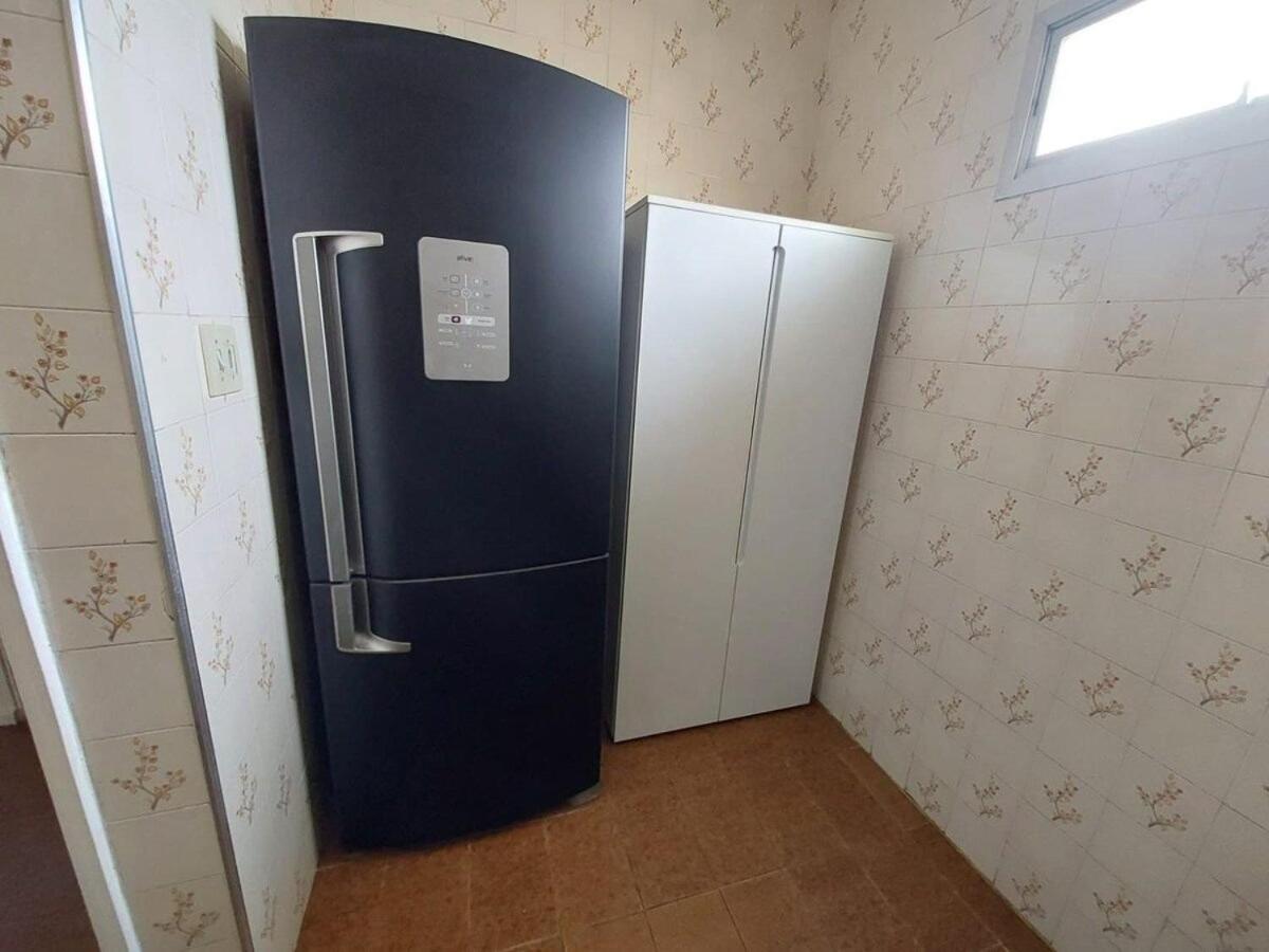 Apartamento 50m da praia pitangueiras