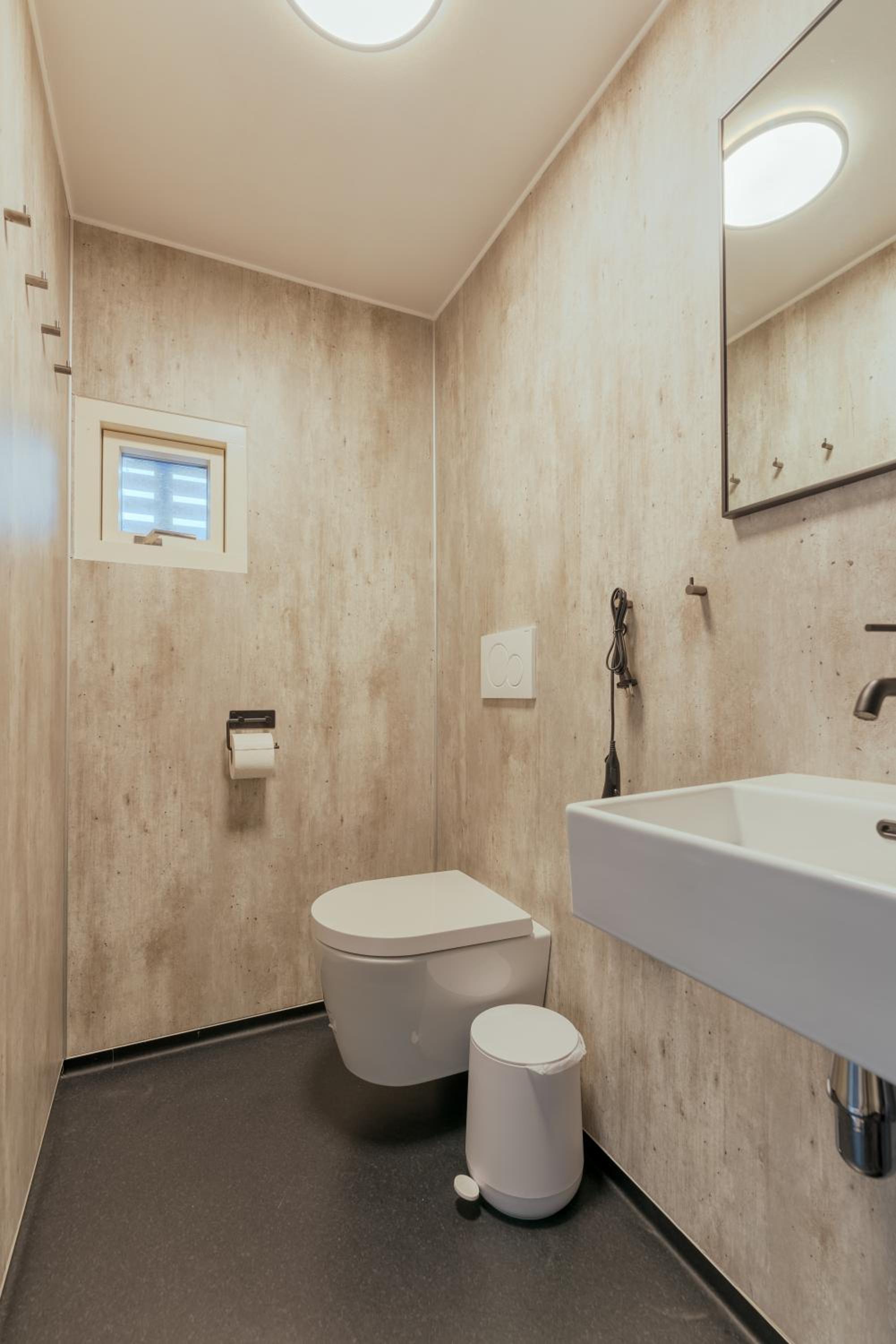 City Center Stay - Rooms & Apartments