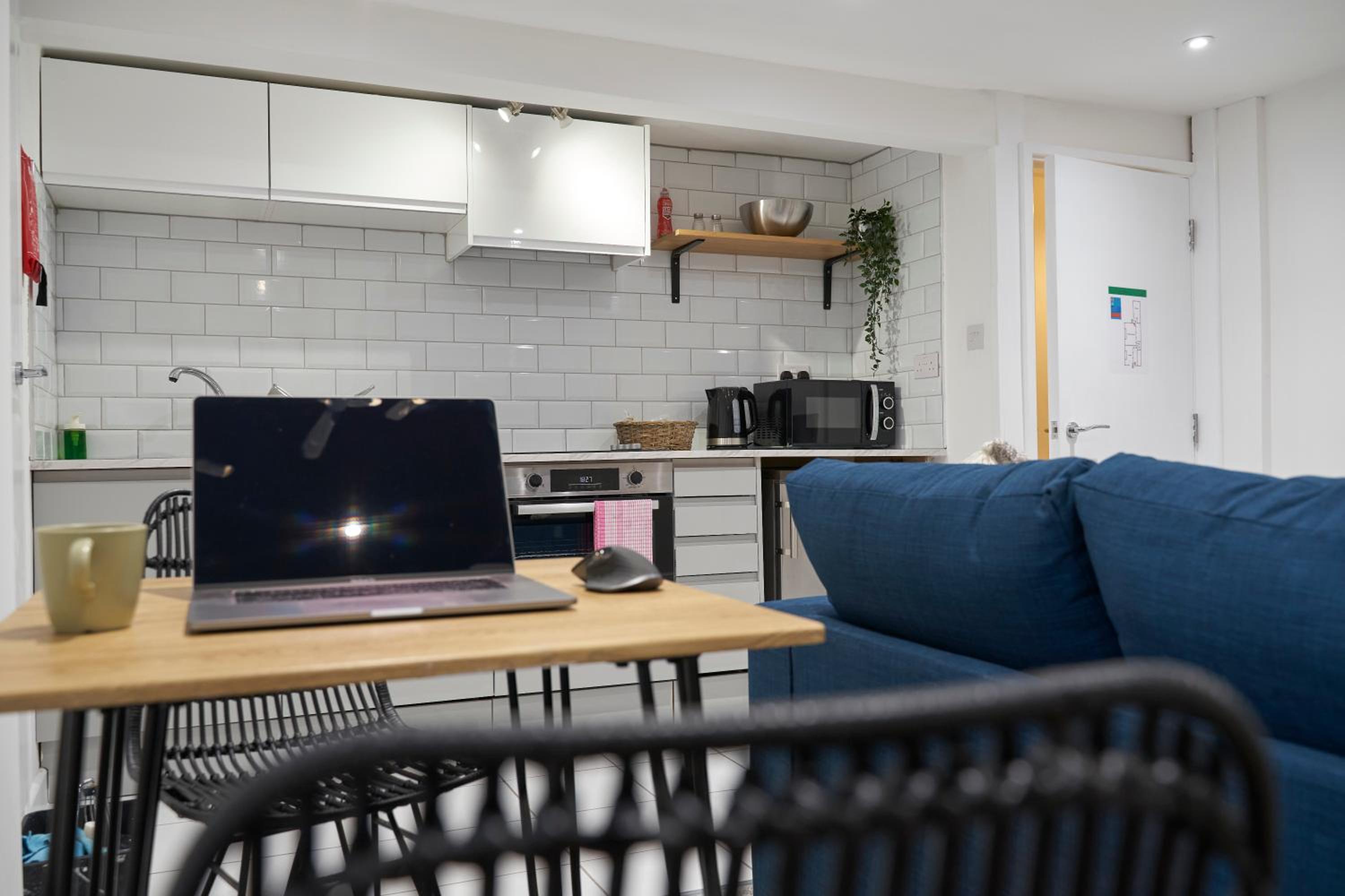 Garden Apartment by Kahuna Stays view 4