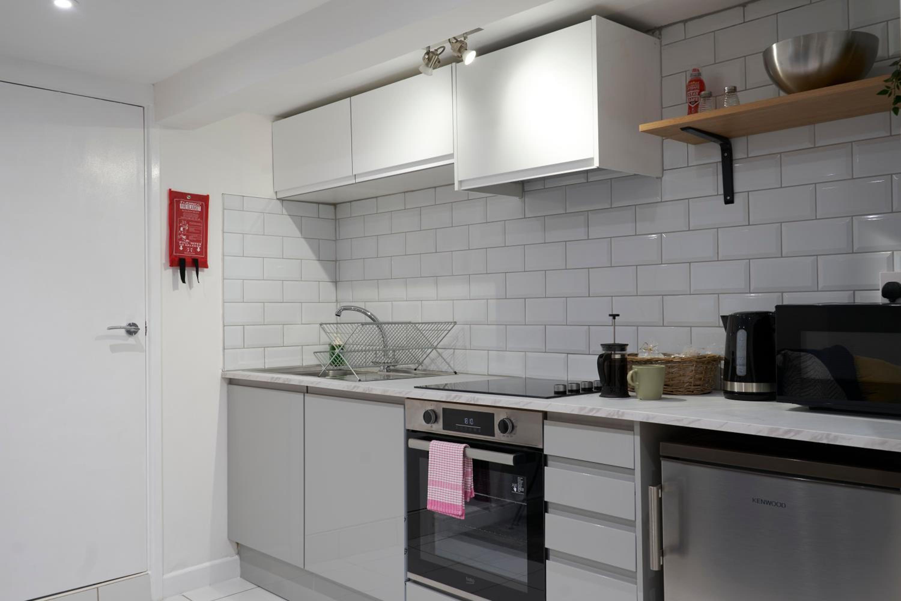 Garden Apartment by Kahuna Stays view 3