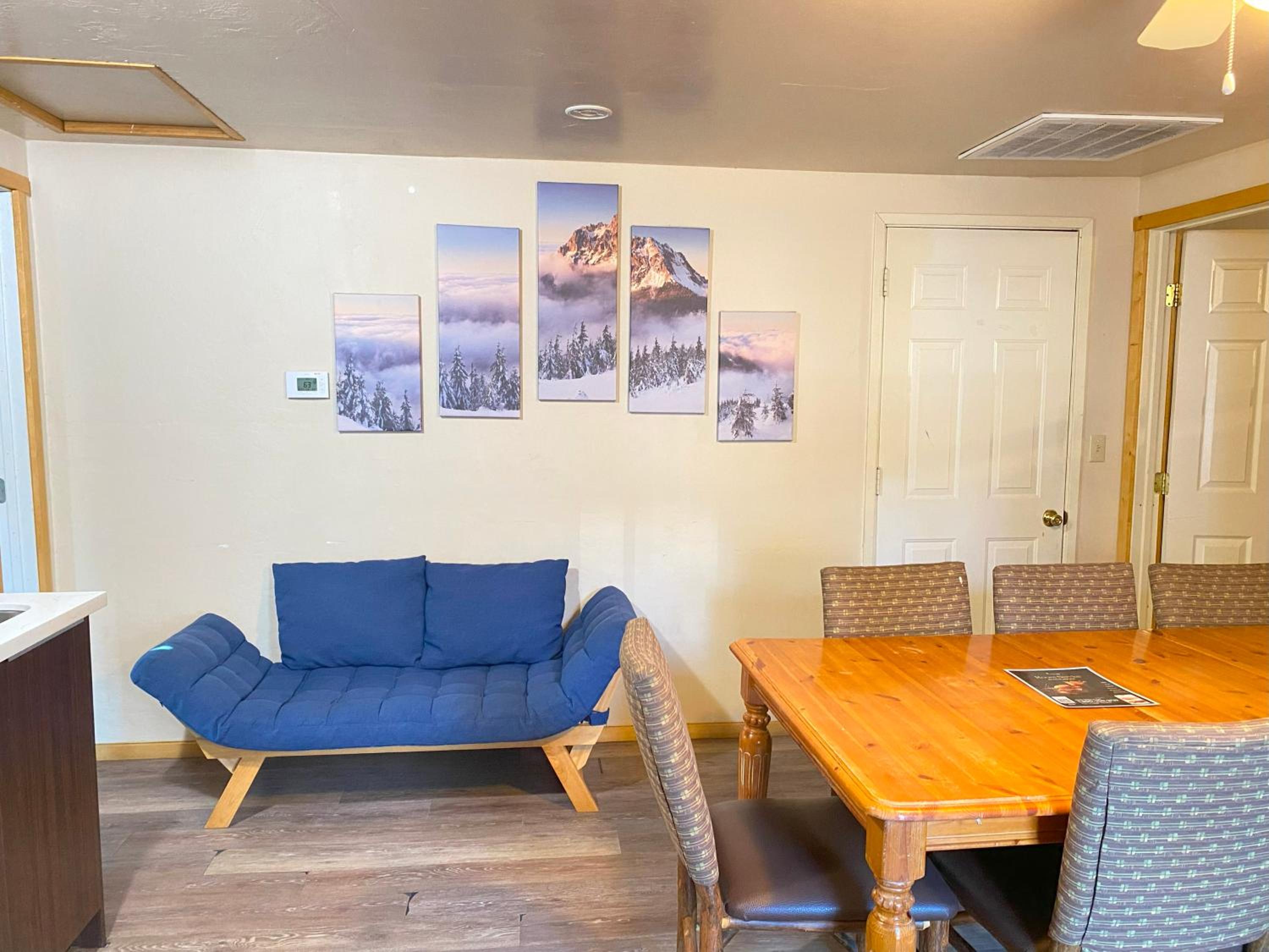 Blue Horizon Lodge