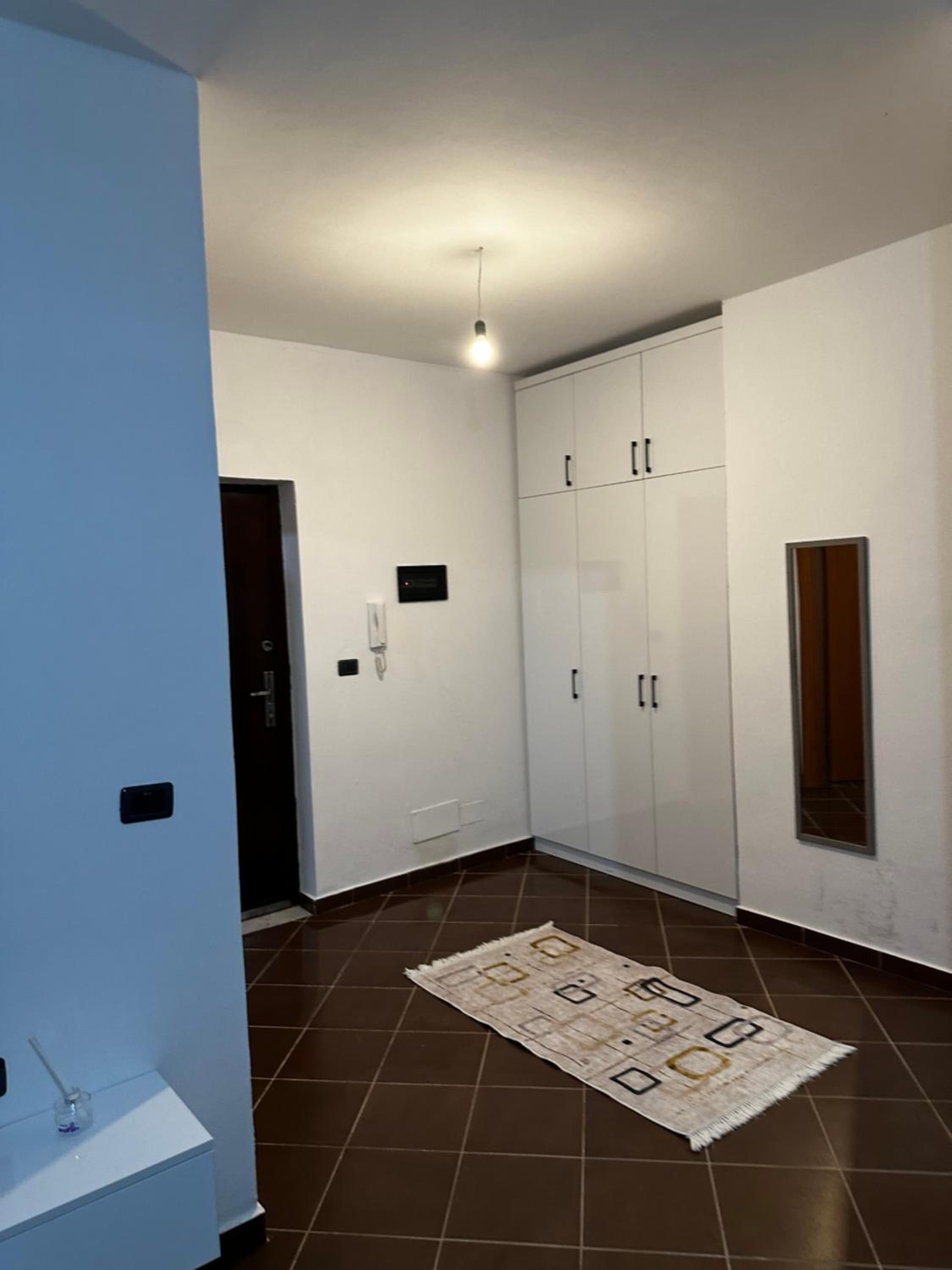 Iri Apartment