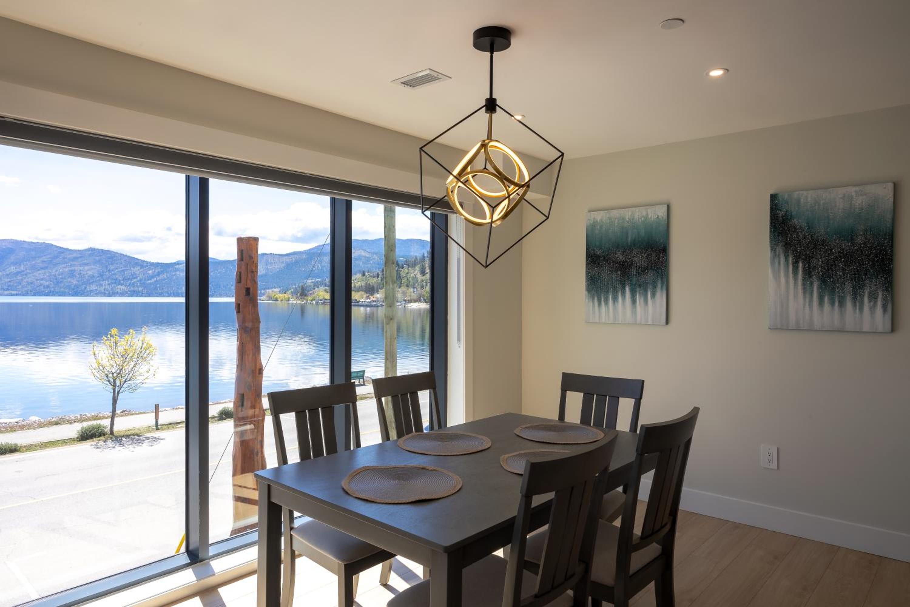 Premium Deluxe PeachView Suites 3BR