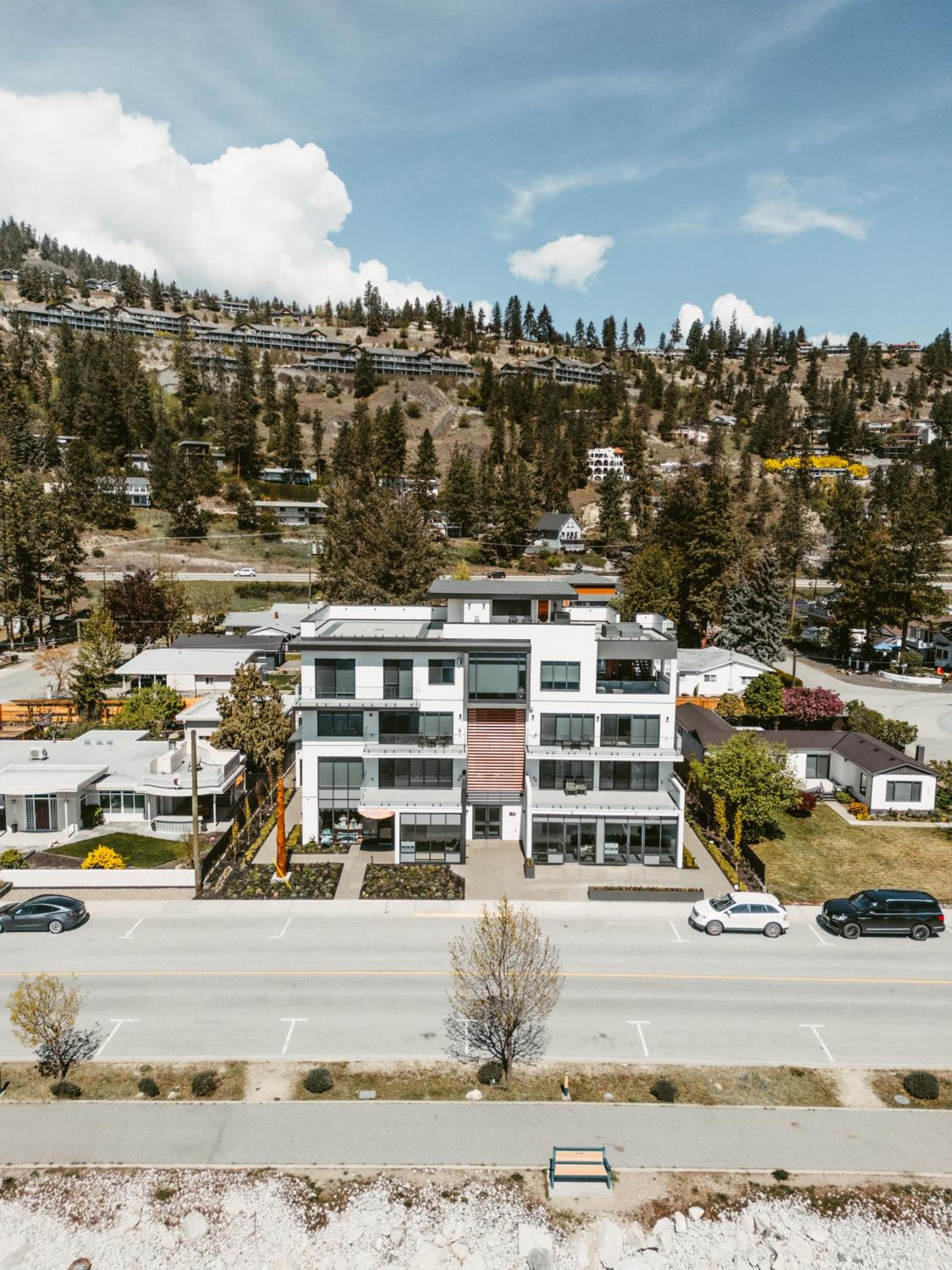 Premium Deluxe PeachView Suites 3BR