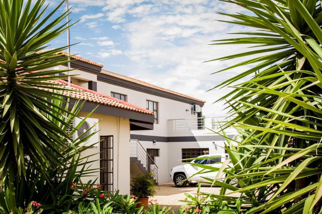 Ndlovu Villa Apartments