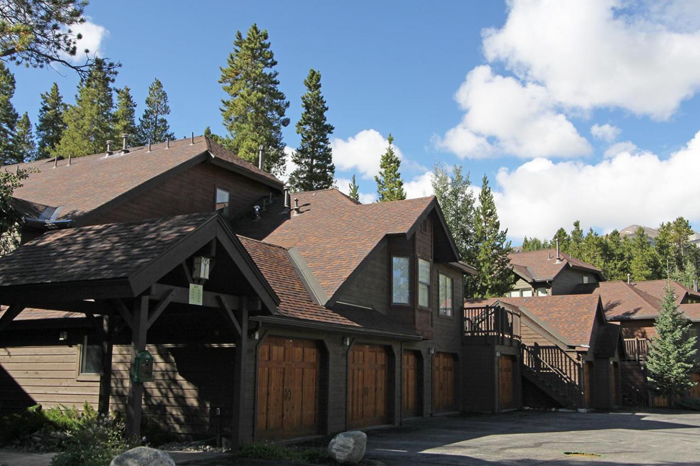 309 Village Point by Great Western Lodging view 2