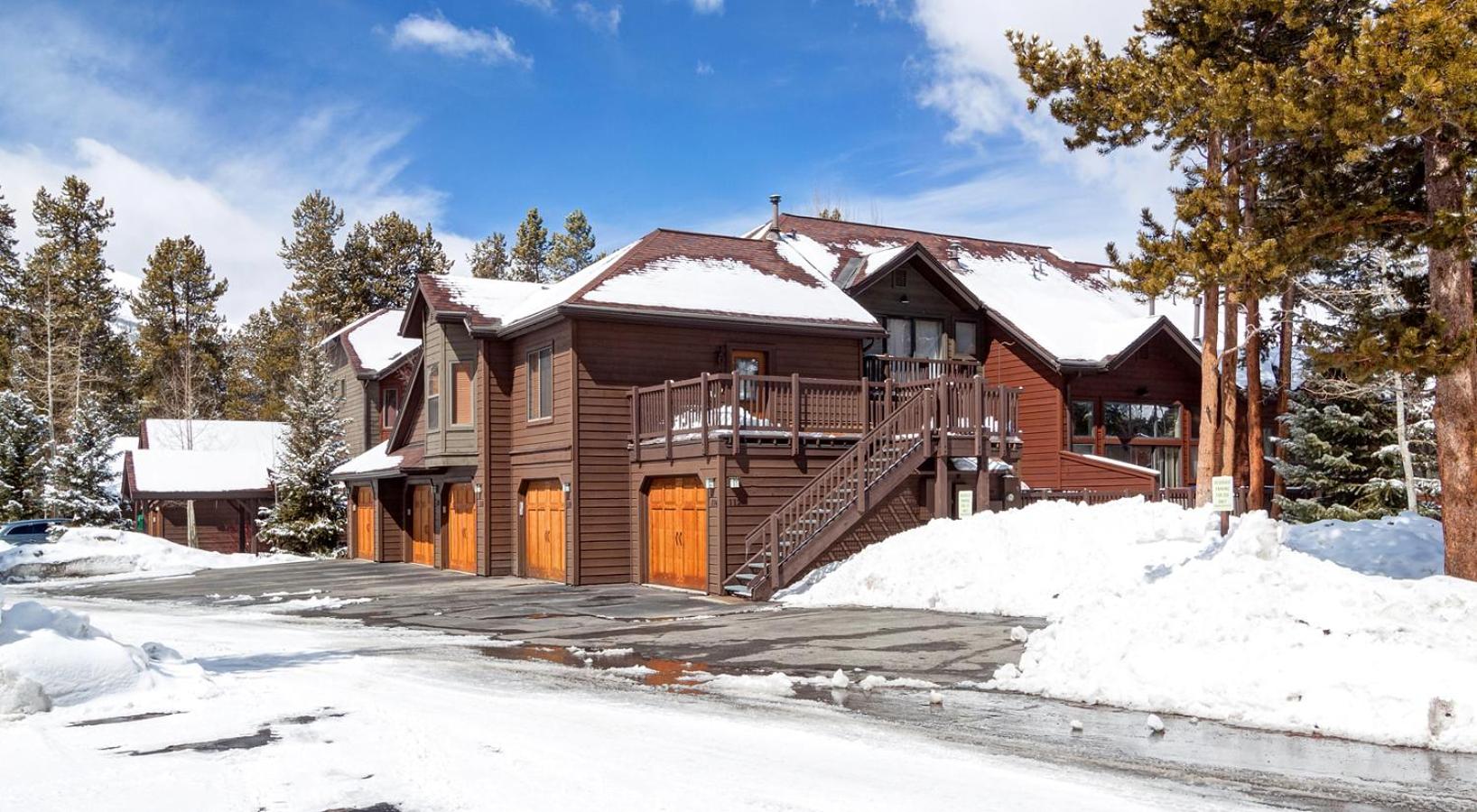 309 Village Point by Great Western Lodging view 3