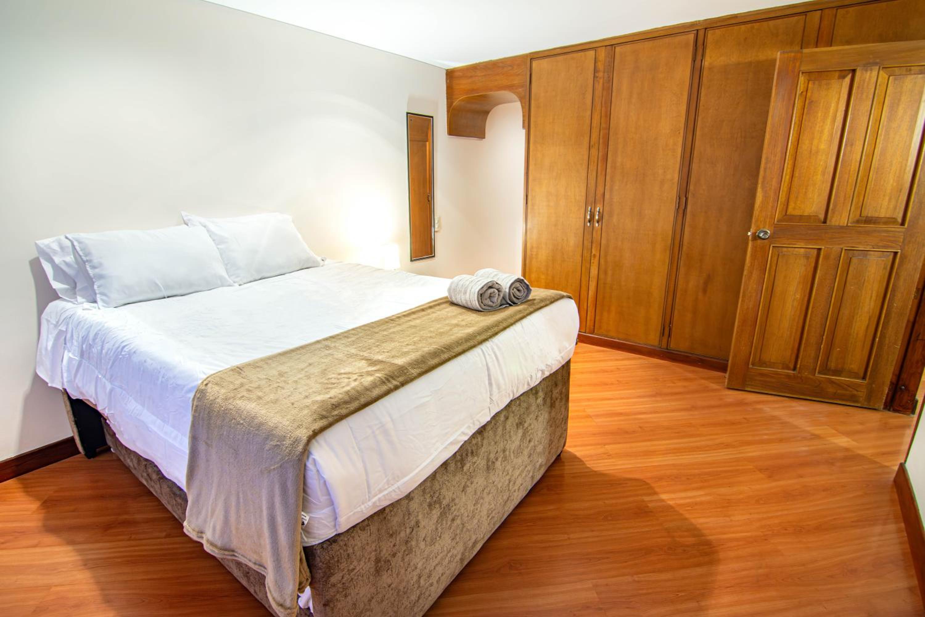 Luxury & Exclusive Huge Colonial House, Top Area in Upperclass North Side Bogota