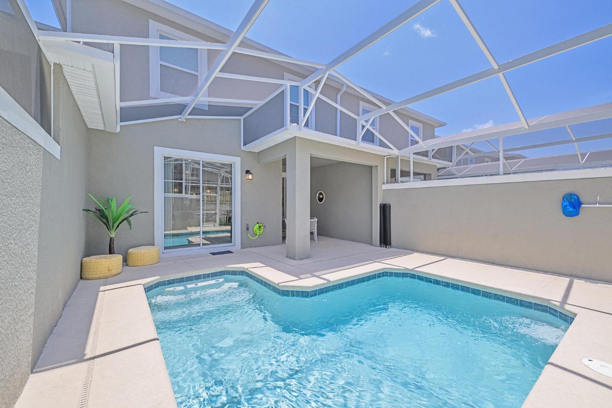 Upstay - ChampionsGate Home w Private Pool & BBQ view 3