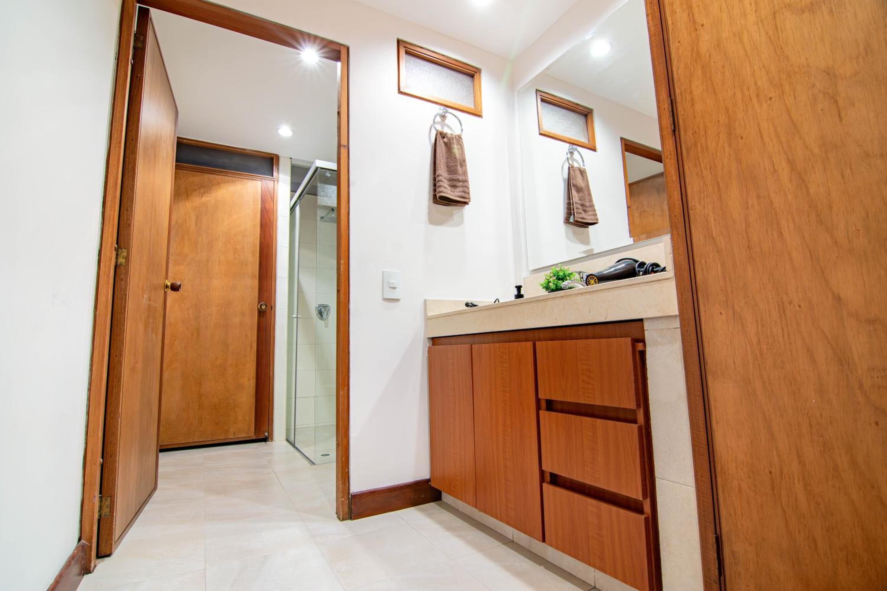 Luxury & Exclusive Huge Colonial House, Top Area in Upperclass North Side Bogota