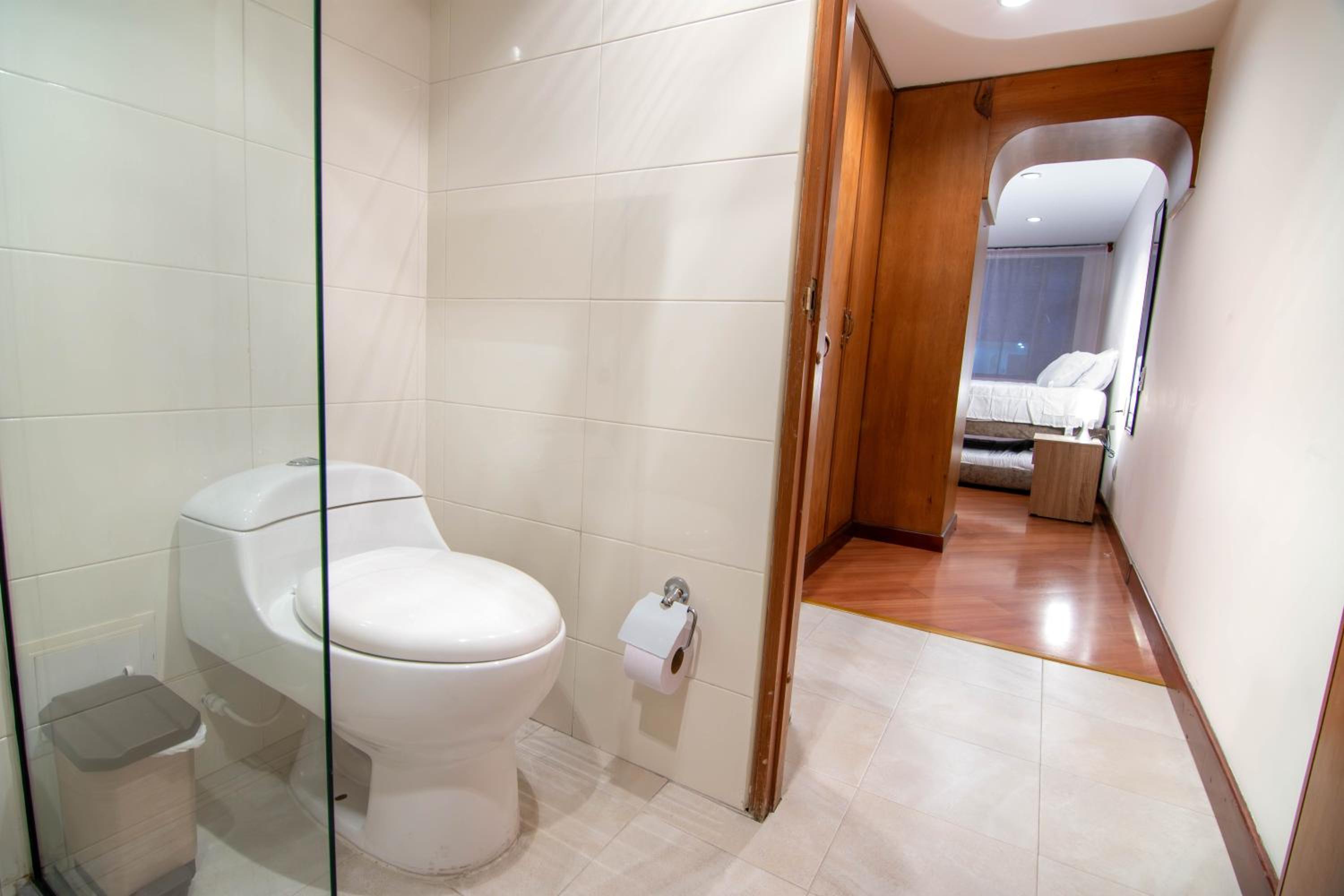 Luxury & Exclusive Huge Colonial House, Top Area in Upperclass North Side Bogota