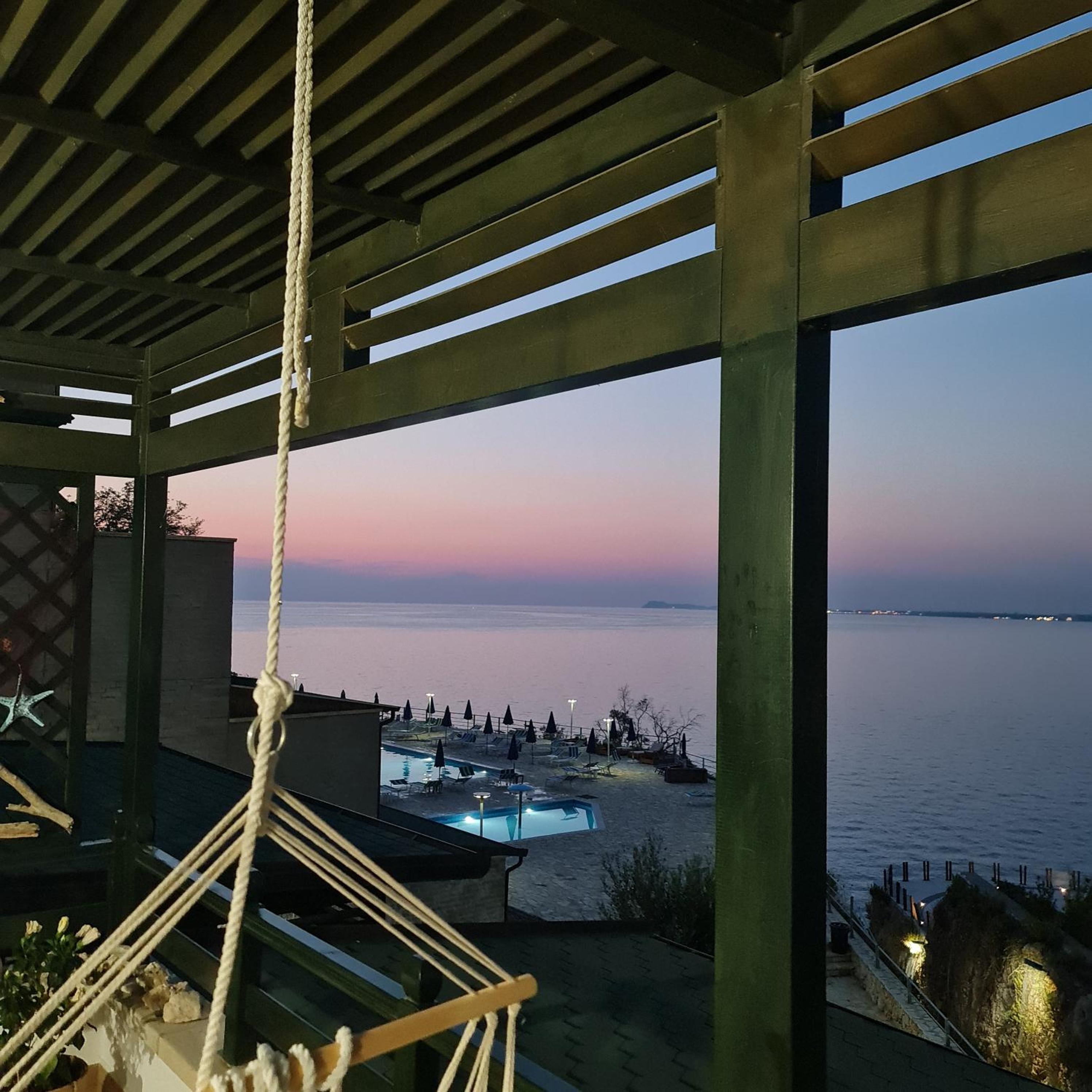 Sunset House