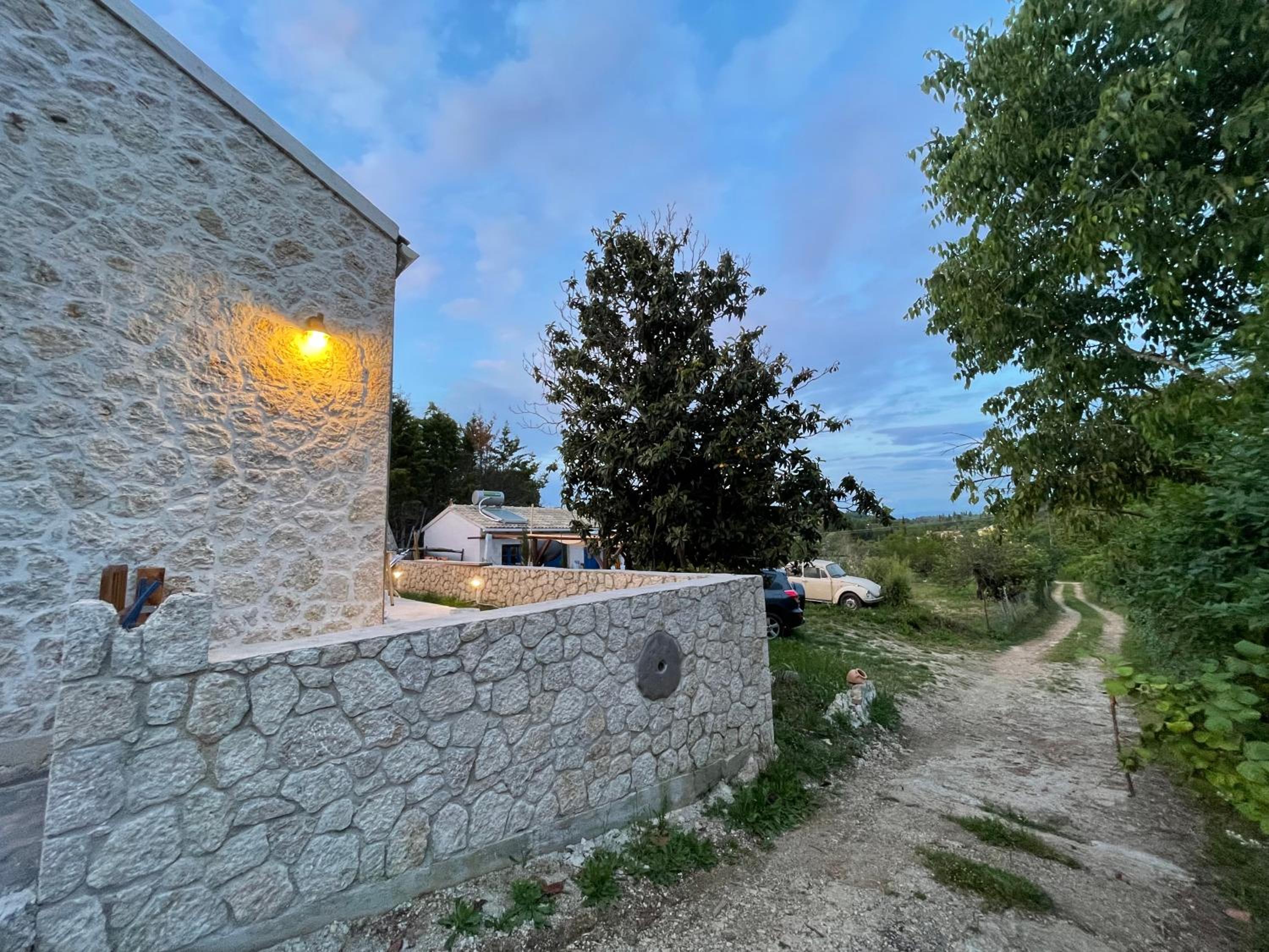 Photo 36