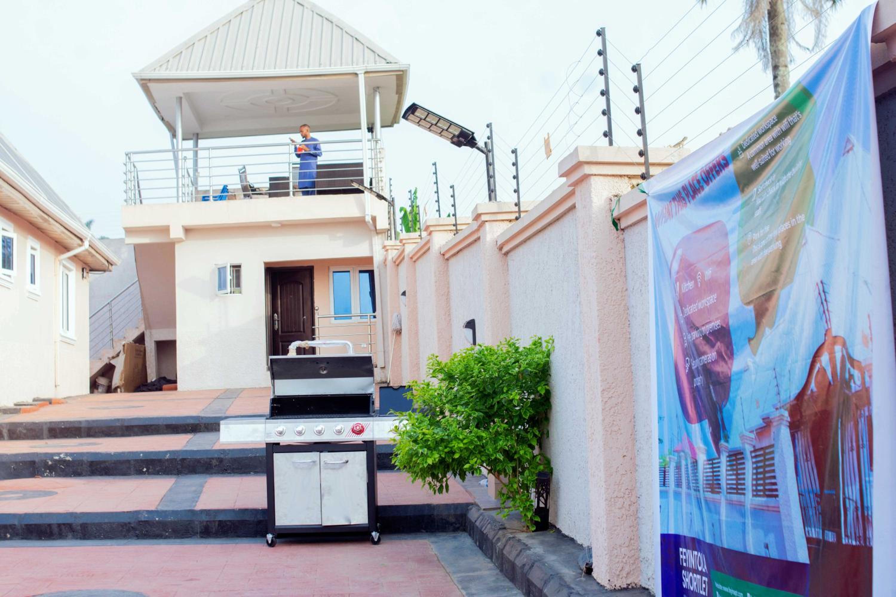 Feyintola Shortlet Apartment