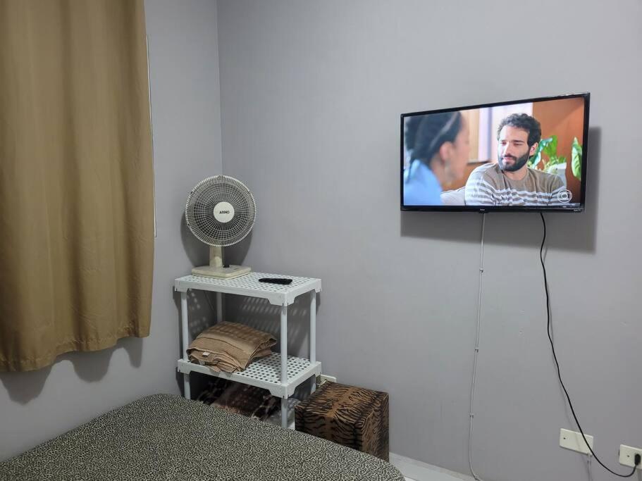 Sobrado de condominio Praia Grande VilaTupi com 2 dormitorio