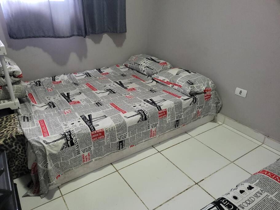 Sobrado de condominio Praia Grande VilaTupi com 2 dormitorio