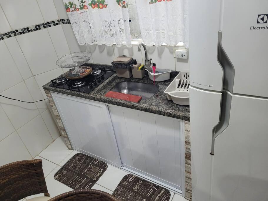 Sobrado de condominio Praia Grande VilaTupi com 2 dormitorio