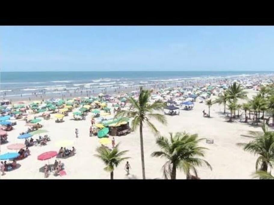 Sobrado de condominio Praia Grande VilaTupi com 2 dormitorio