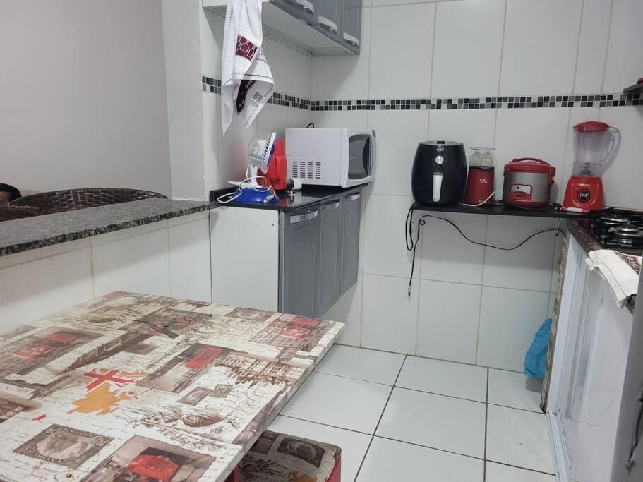 Sobrado de condominio Praia Grande VilaTupi com 2 dormitorio