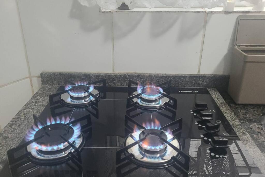 Sobrado de condominio Praia Grande VilaTupi com 2 dormitorio