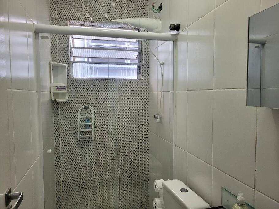 Sobrado de condominio Praia Grande VilaTupi com 2 dormitorio
