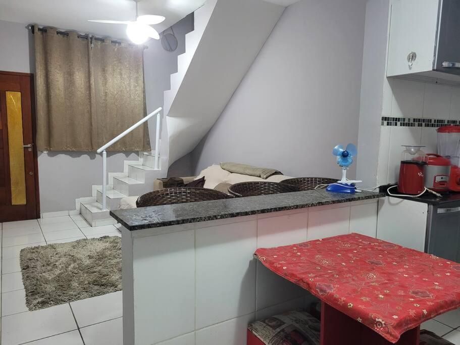 Sobrado de condominio Praia Grande VilaTupi com 2 dormitorio
