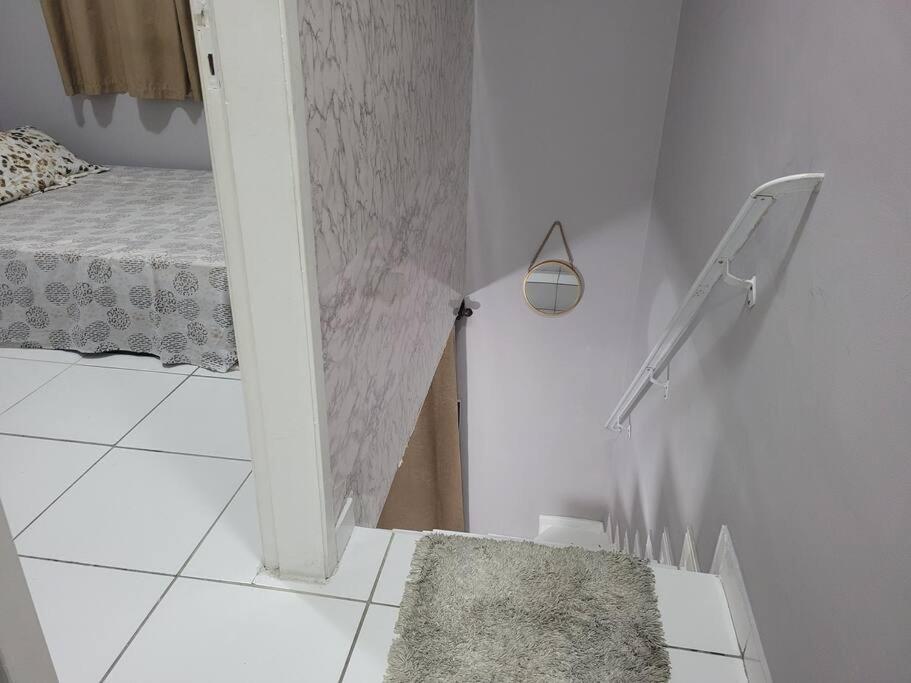 Sobrado de condominio Praia Grande VilaTupi com 2 dormitorio