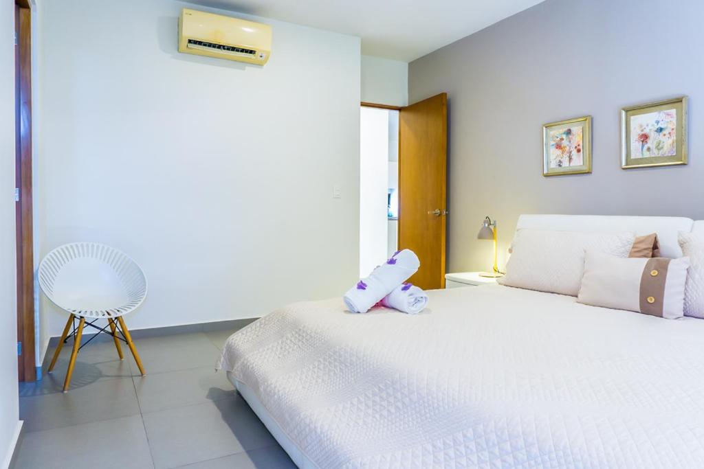 Lunada Condo by BVR