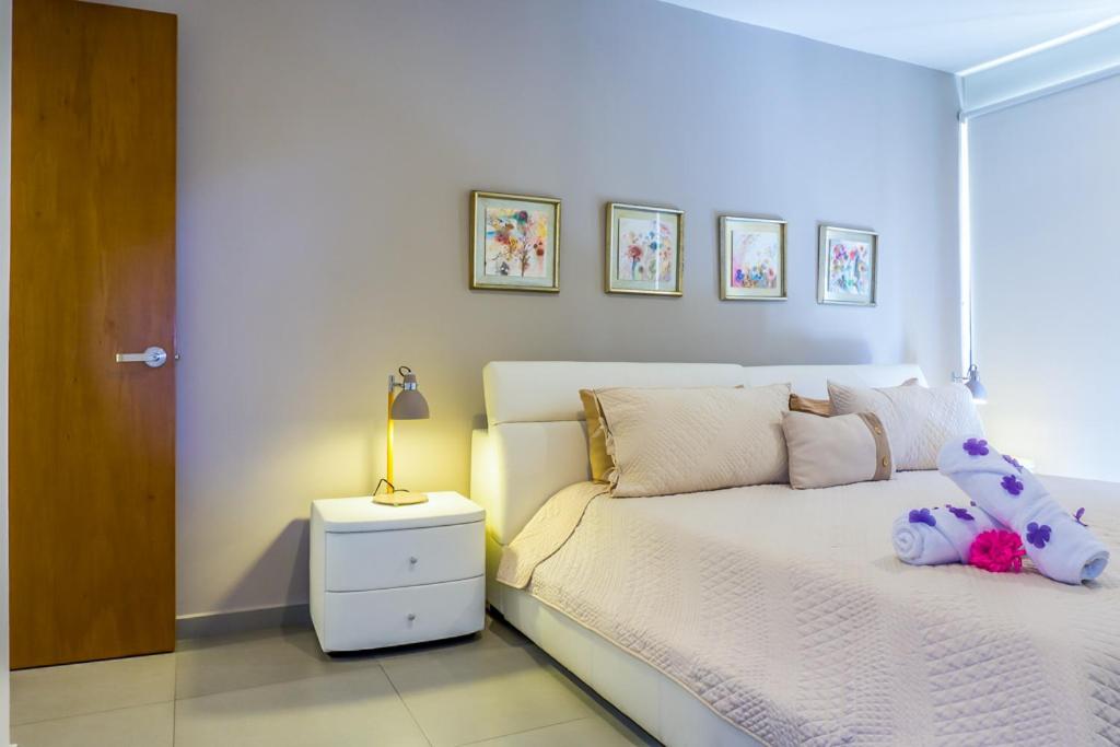 Lunada Condo by BVR