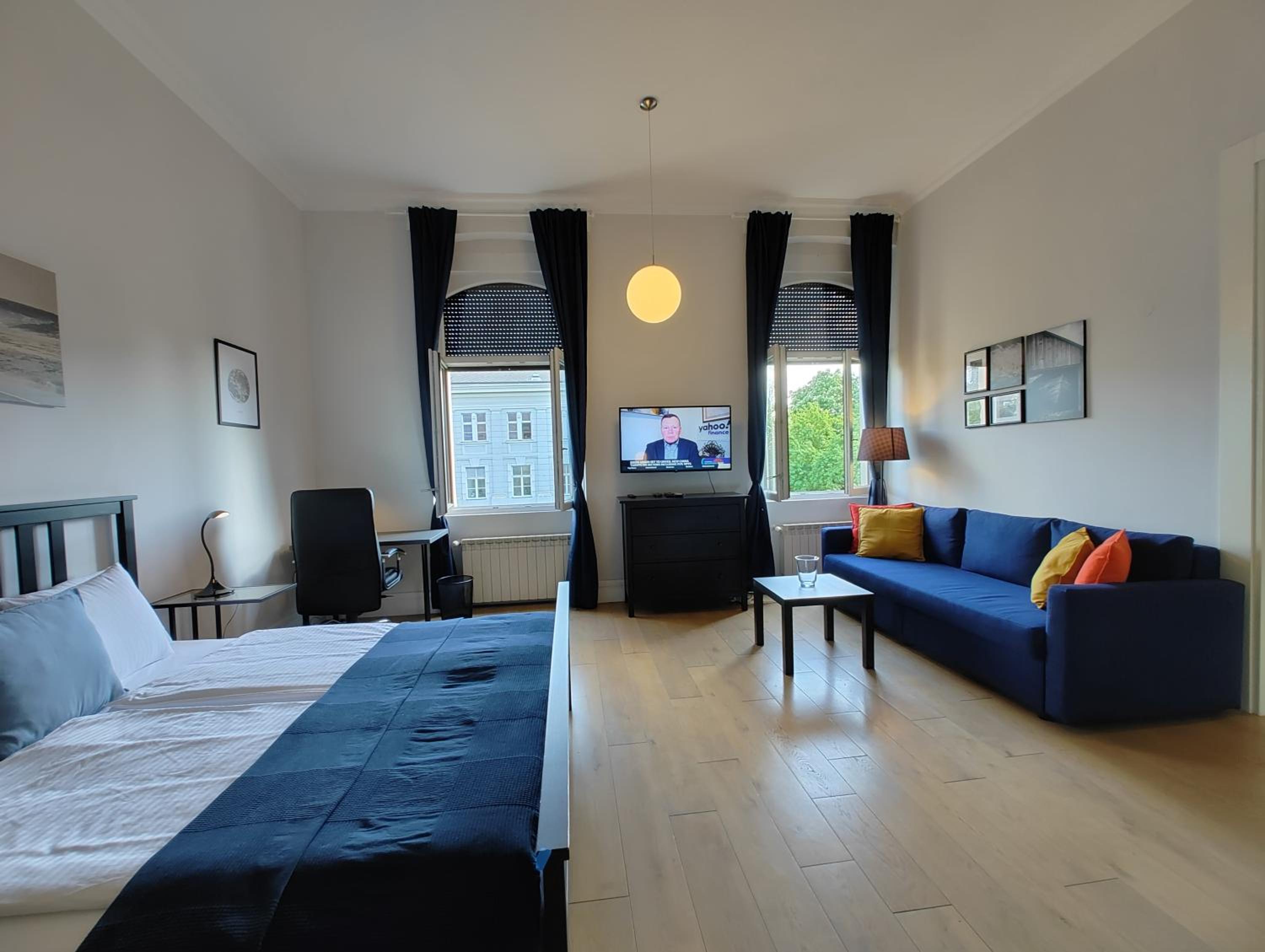 Apartment Theatrum