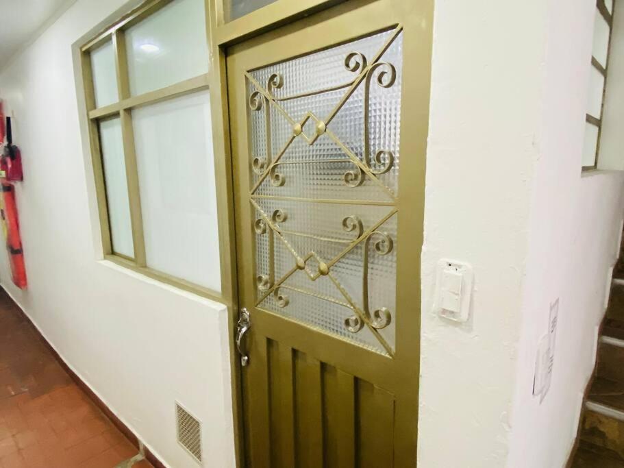 Apartamento independiente y comodo