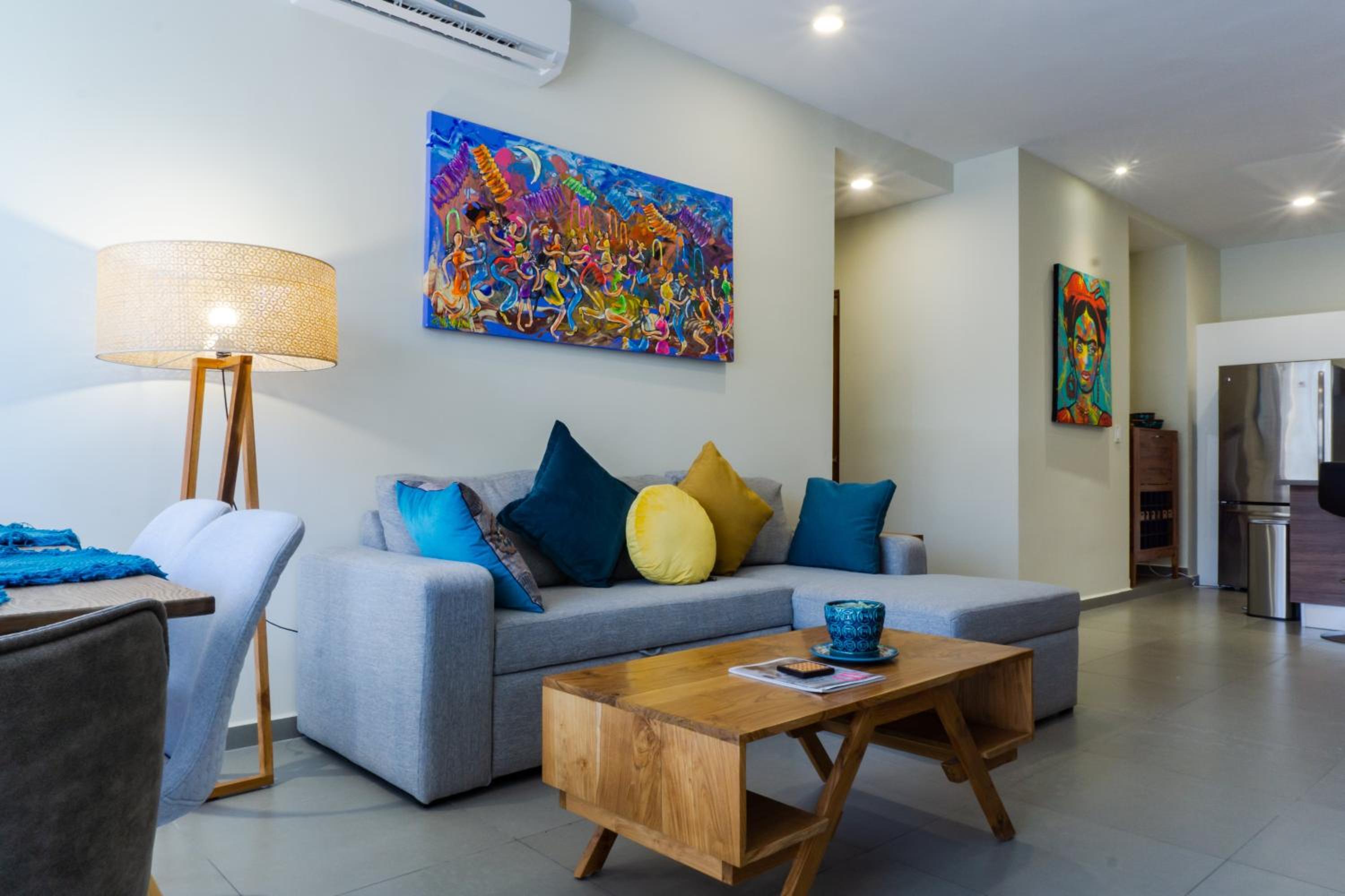 Lunada Condo by BVR