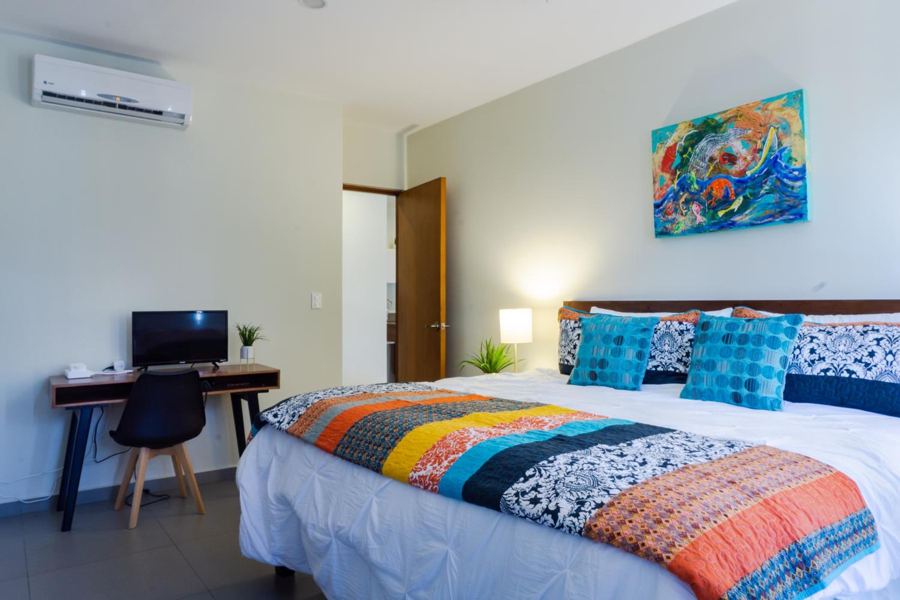 Lunada Condo by BVR