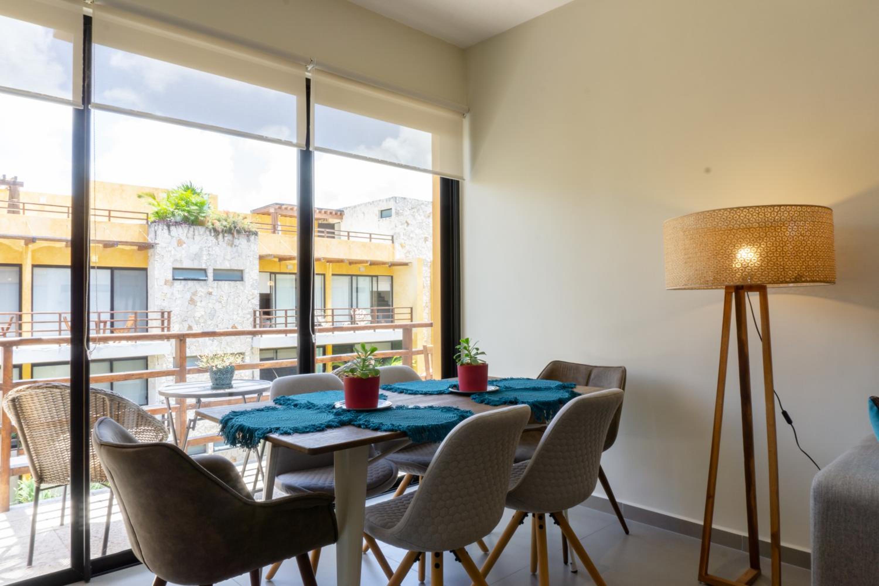 Lunada Condo by BVR